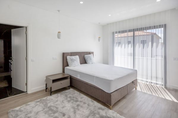 Moradia T3 de luxo, vale da Azinheira em albufeira