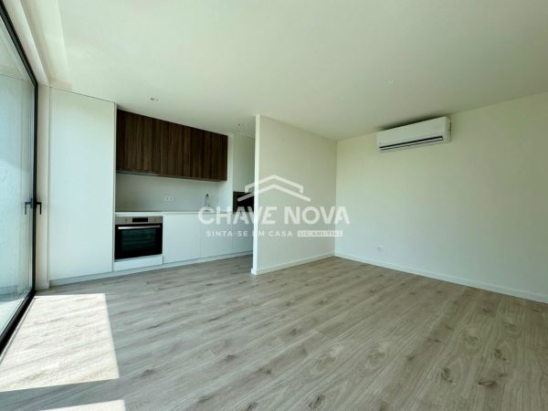 Apartamento T0  Empreendimento Caulinos Residence