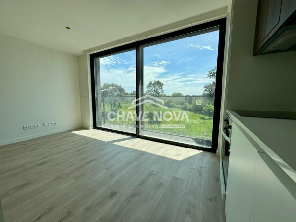 Apartamento T0  Empreendimento Caulinos Residence