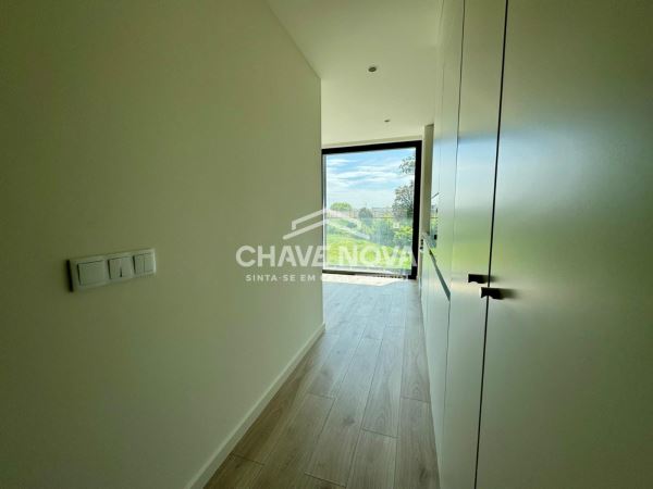 Apartamento T0  Empreendimento Caulinos Residence
