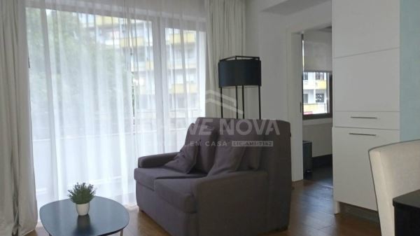 Apartamento T1 mobilado para arrendar, nas Avenidas Novas, Lisboa