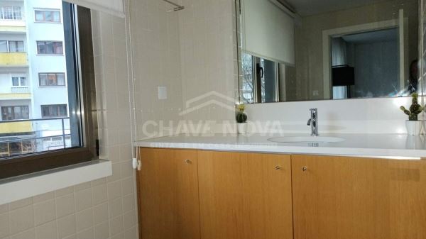 Apartamento T1 mobilado para arrendar, nas Avenidas Novas, Lisboa