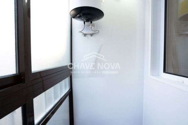 Apartamento T2 Renovado - Mafamude, Vila Nova de Gaia