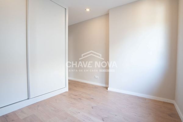 Apartamento T2 Renovado - Mafamude, Vila Nova de Gaia