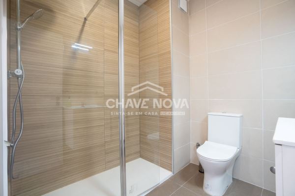 Apartamento T2 Renovado - Mafamude, Vila Nova de Gaia