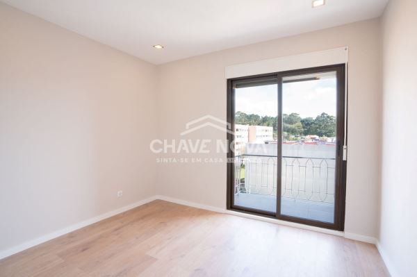 Apartamento T2 Renovado - Mafamude, Vila Nova de Gaia