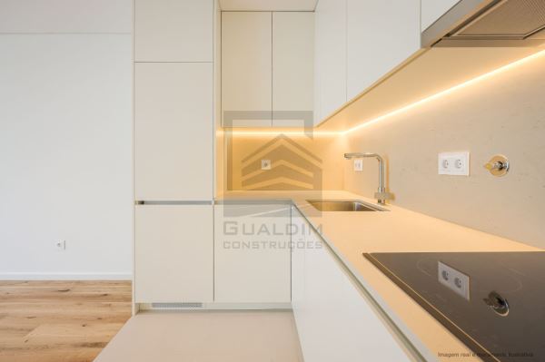 APARTAMENTO T1 | 269.000€