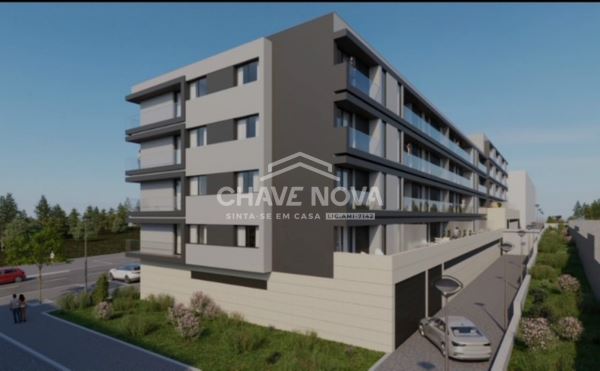 Apartamento T3 novo, urbanização Quinta do Mosteiro, Moreira