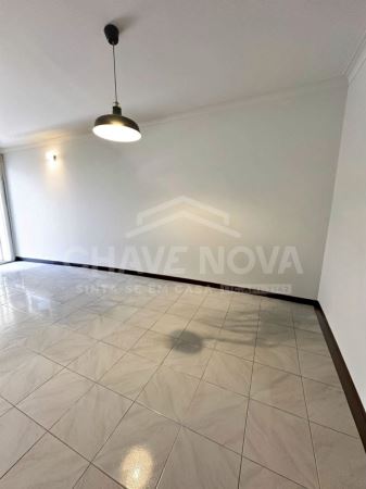 Apartamento T1 com terraço em Rio Tinto - Porto 