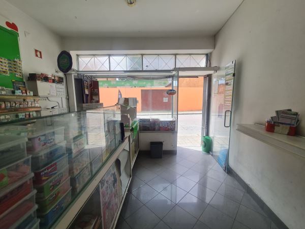 Tresspasse de papelaria com Jogos Santa Casa - Junto ao metro de Salgueiros - Porto