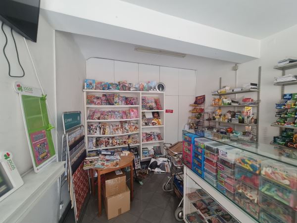 Tresspasse de papelaria com Jogos Santa Casa - Junto ao metro de Salgueiros - Porto