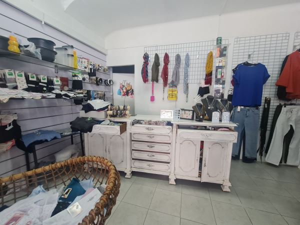 Trespasse de Loja de Roupa em Oliveira do Douro 