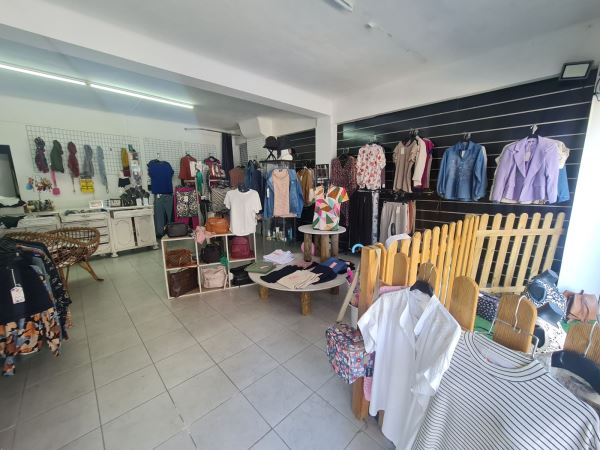 Trespasse de Loja de Roupa em Oliveira do Douro 
