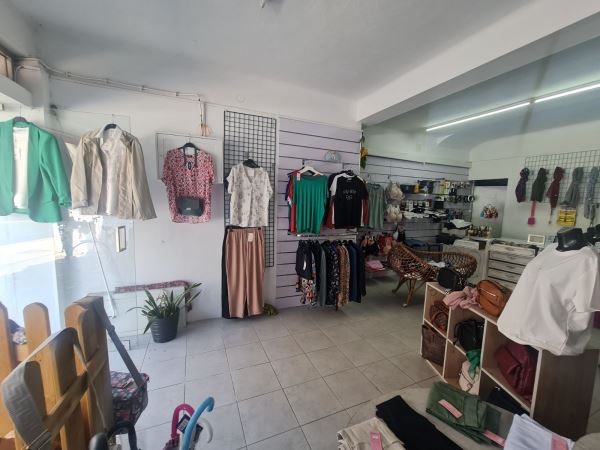 Trespasse de Loja de Roupa em Oliveira do Douro 