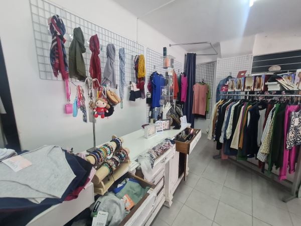 Trespasse de Loja de Roupa em Oliveira do Douro 