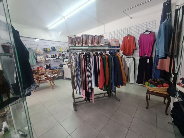 Trespasse de Loja de Roupa em Oliveira do Douro 