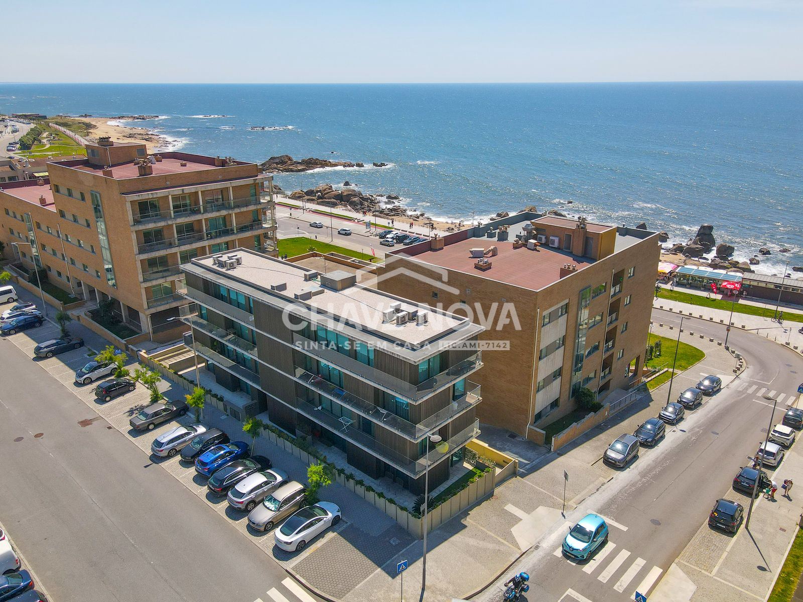 Apartamento T2 Como Novo c/ Vistas Mar em Canidelo (Praia de Lavadores)