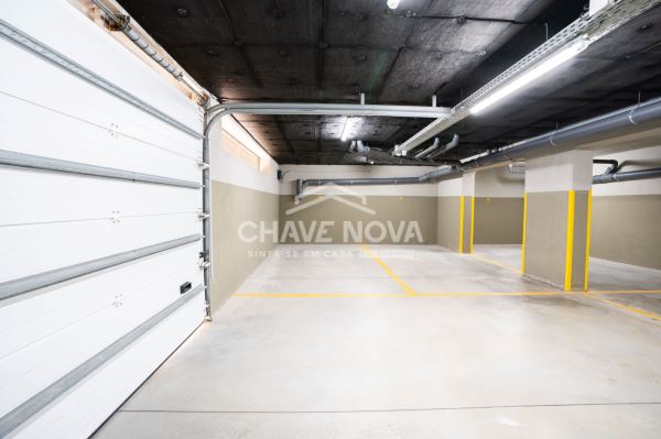 Apartamento T2 Como Novo c/ Vistas Mar em Canidelo (Praia de Lavadores)