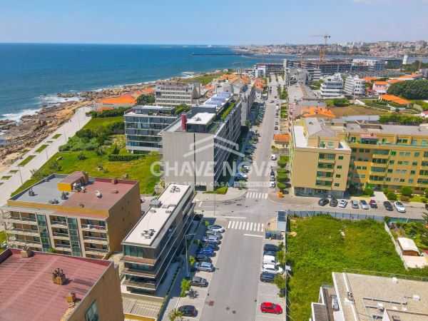 Apartamento T2 Como Novo c/ Vistas Mar em Canidelo (Praia de Lavadores)