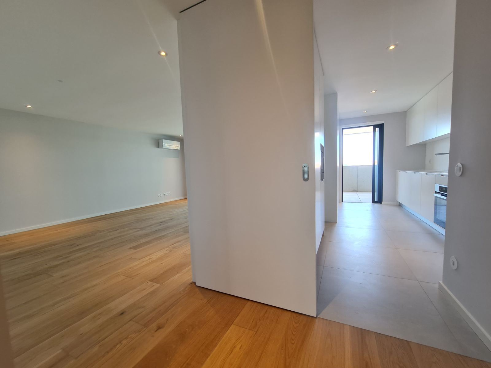 Apartamento T3 de Luxo em Leça da Palmeira com vista Mar 
