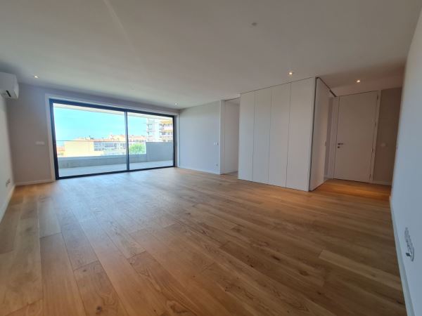 Apartamento T3 de Luxo em Leça da Palmeira com vista Mar 