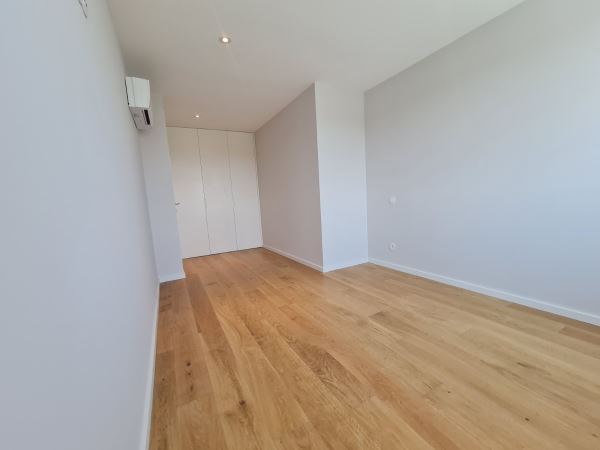 Apartamento T3 de Luxo em Leça da Palmeira com vista Mar 