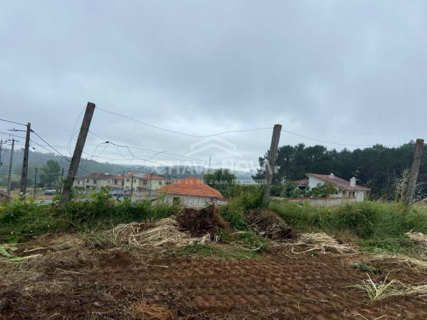 Terreno para Construção de Moradia Térrea | Arrifana 