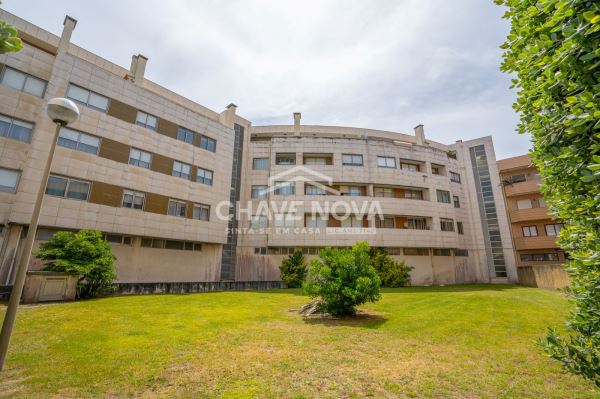 Apartamento T2 Duplex ultimo piso com terraço a 100m da praia de Esmoriz