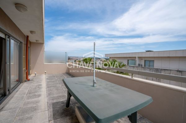 Apartamento T2 Duplex ultimo piso com terraço a 100m da praia de Esmoriz