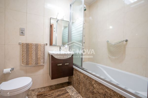 Apartamento T2 Duplex ultimo piso com terraço a 100m da praia de Esmoriz