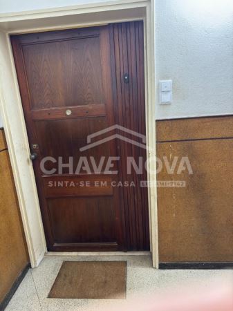 Apartamento T3 com Box Autónoma no Bonfim – Oportunidade para Investimento