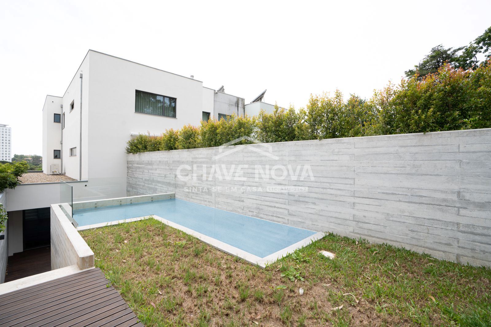 Moradia Duplex, com piscina no Bairro da Vilarinha, Porto