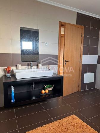 Moradia Isolada T3 à Venda em Albergaria-a-Velha – 350.000€