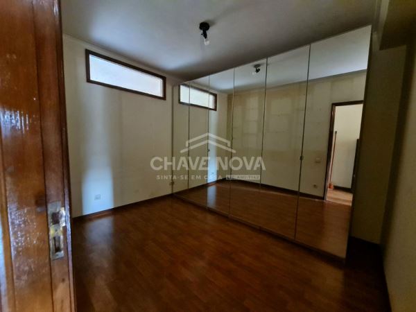 Apartamento T2+1 com 3 varandas, barbecue e garagem box no centro de Vila Nova de Gaia