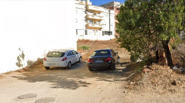 Terreno para construção de edifício, centro de Almancil 