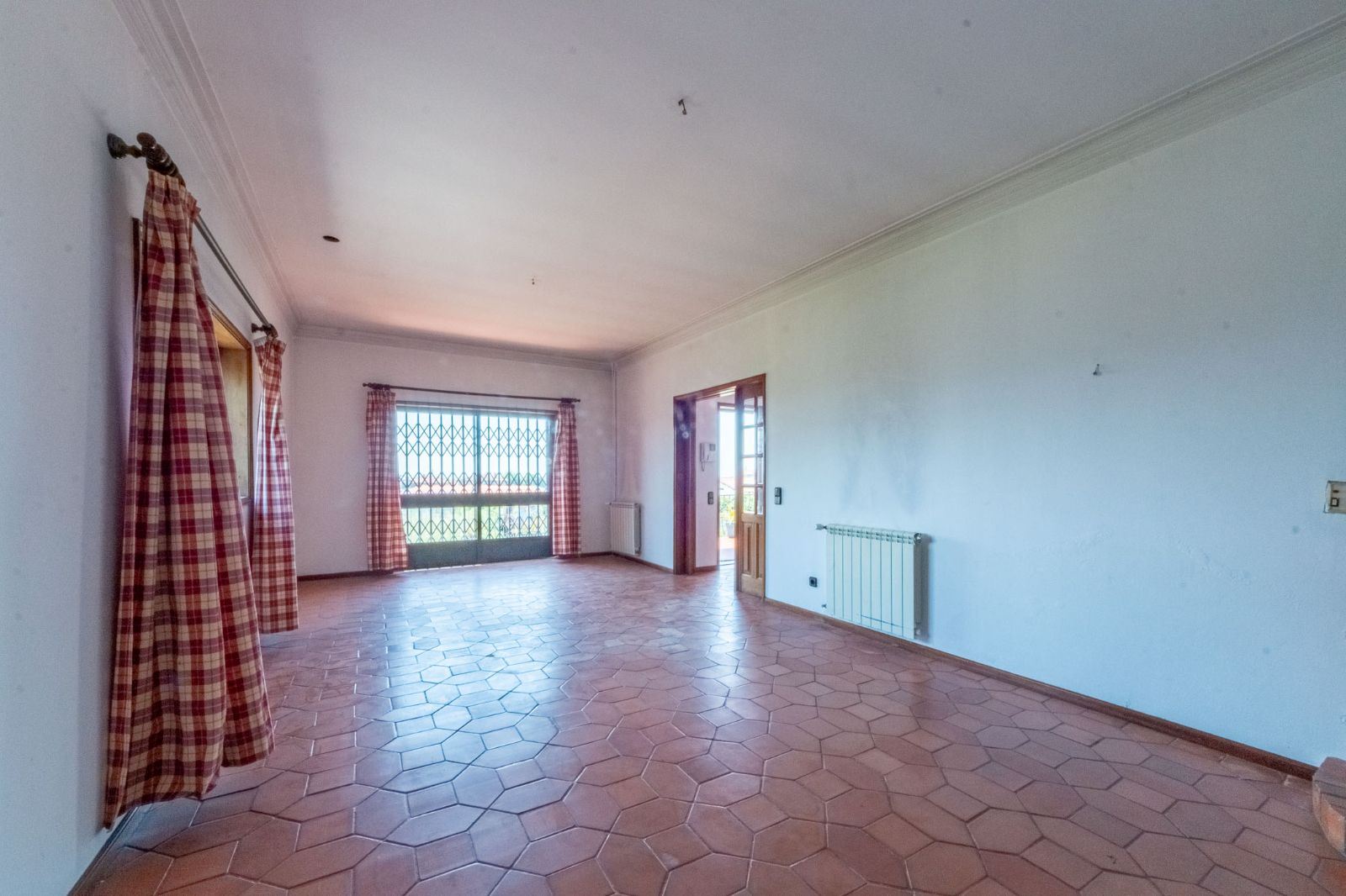 🌿 Refúgio Perfeito na Natureza – Quinta com Casa Aconchegante à Venda! 🏡