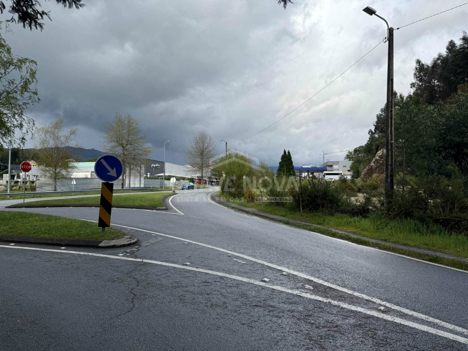 Terreno Comércio / Armazém para Venda em Eira Vedra