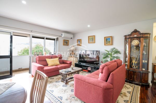 Apartamento T3 — Como Novo | Braga