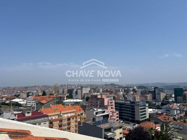 Apartamento T3 - Mafamude e Vilar do Paraíso