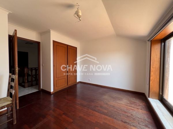 Apartamento T3 - Mafamude e Vilar do Paraíso