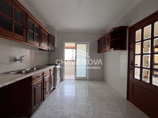Apartamento T3 - Mafamude e Vilar do Paraíso