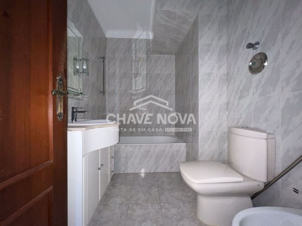 Apartamento T3 - Mafamude e Vilar do Paraíso