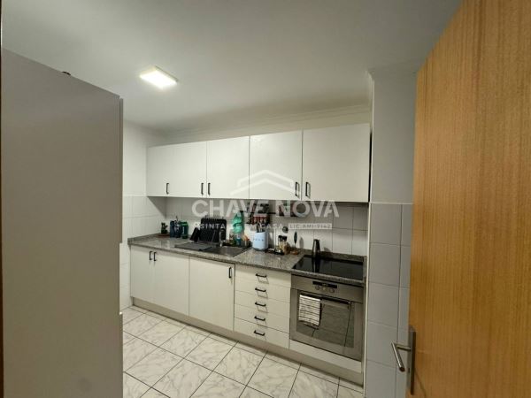 Apartamento T2 Renovado - Caniço (Garajau)