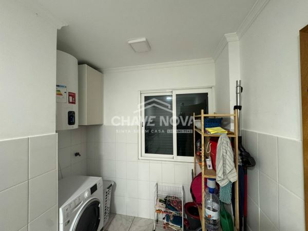 Apartamento T2 Renovado - Caniço (Garajau)