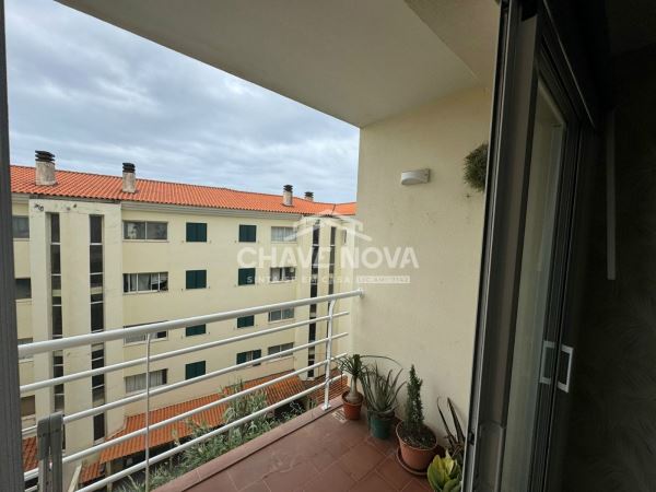 Apartamento T2 Renovado - Caniço (Garajau)