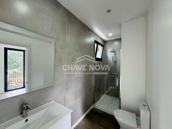 Lindíssima Moradia T3 Nova – Ribeira Brava / Tabua 