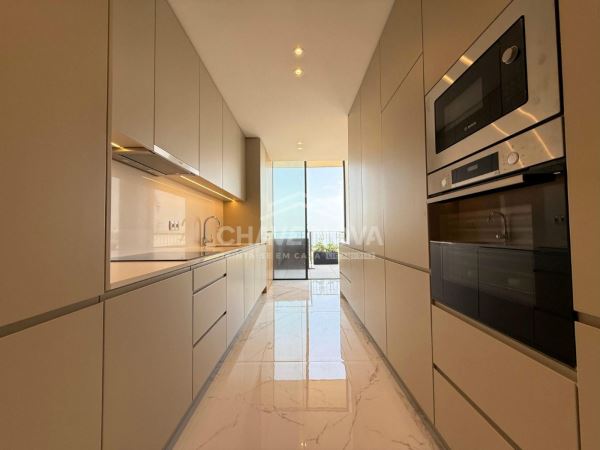 Fabuloso T3 no empreendimento Living Sea, situado na Foz de Gaia.