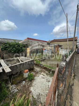 Casa térrea para recuperar 