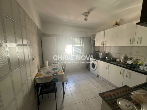 Apartamento T2 com varanda e arrecadação  em Algueirão Mem Martins - Tapada das Mercês