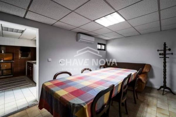 Moradia Isolada V4 c/ Garagem Box em Vilar de Andorinho
